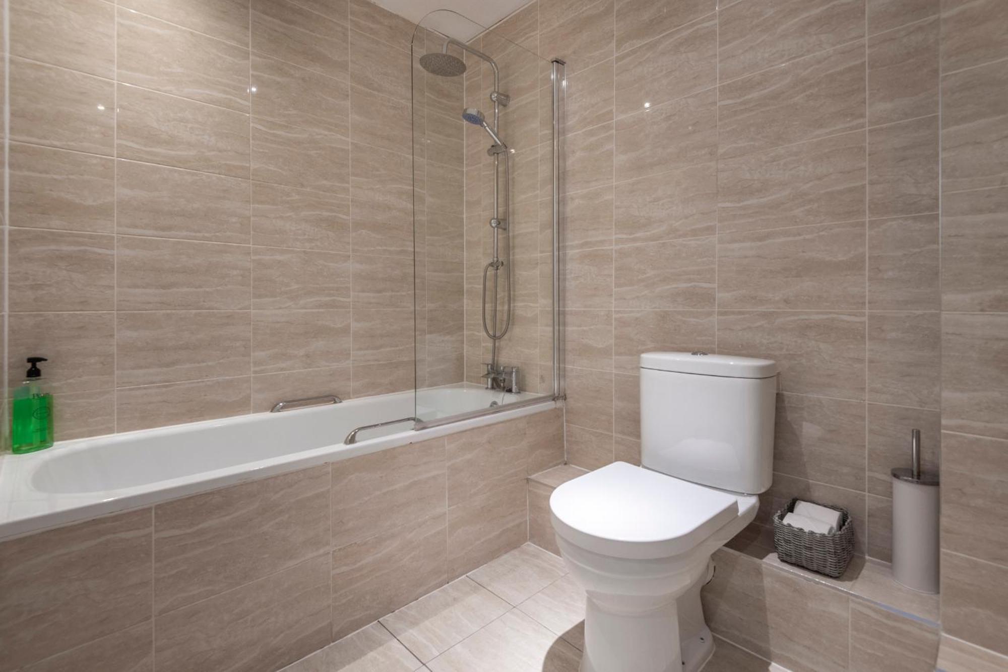 Ferienwohnung 2 Bed Town House With Garden In Hackney, London Exterior foto