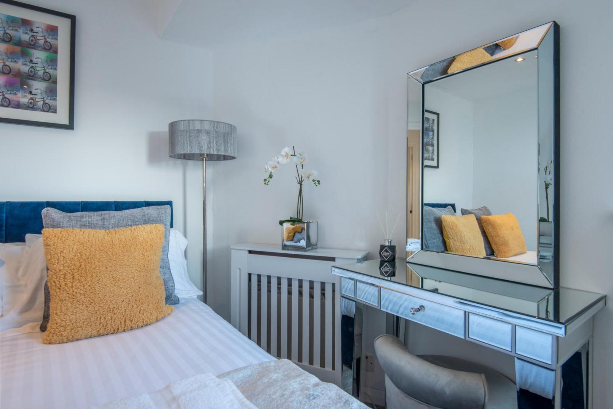 Ferienwohnung 2 Bed Town House With Garden In Hackney, London Exterior foto