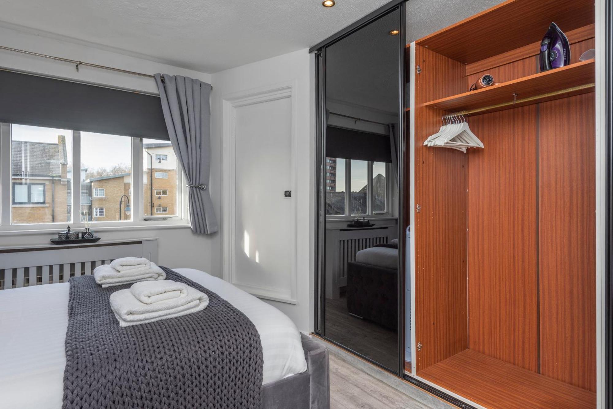 Ferienwohnung 2 Bed Town House With Garden In Hackney, London Exterior foto